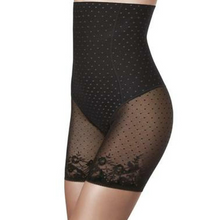 Load image into Gallery viewer, Janira Sweet Contour Chafing Short black lace detail 
